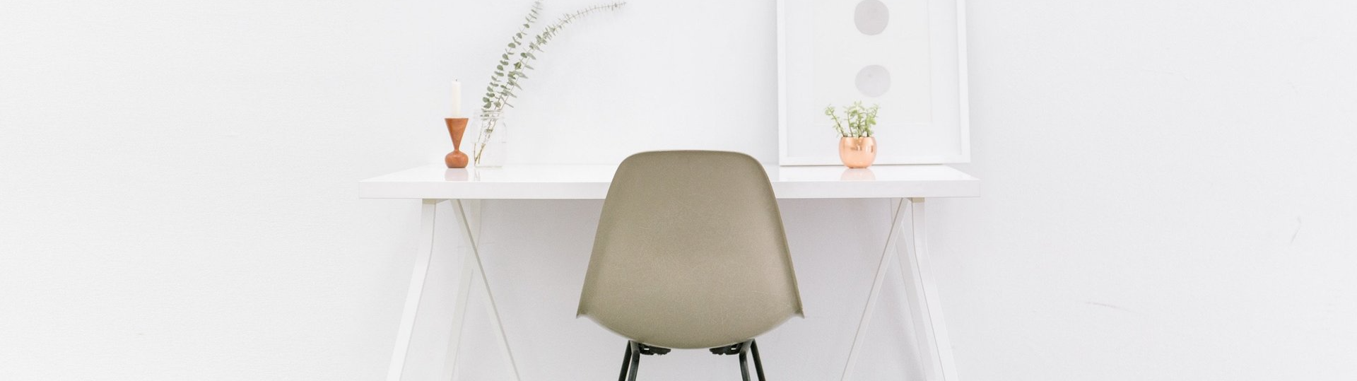 Simple Small Desk Space